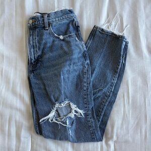 Abercrombie & Fitch High Rise Mom Jean 28 6L Ripped Distressed Medium Wash